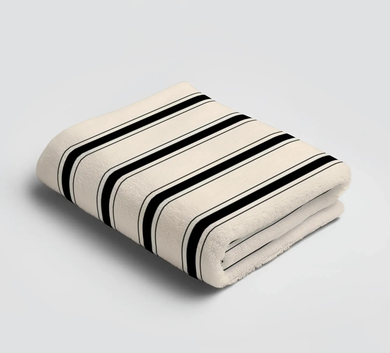Minimal Farmhouse Linee miste 2 | Nero su avorio asciugamano da bagno da Beauty in Simplicity