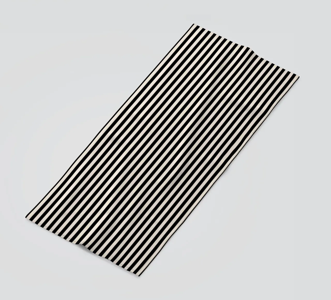 Minimal Basic Bold Stripes 2 | Nero e avorio telo mare da Beauty in Simplicity
