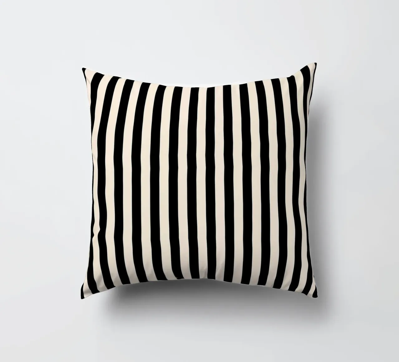 Minimal Basic Bold Stripes | Nero e Avorio cuscino da Beauty in Simplicity
