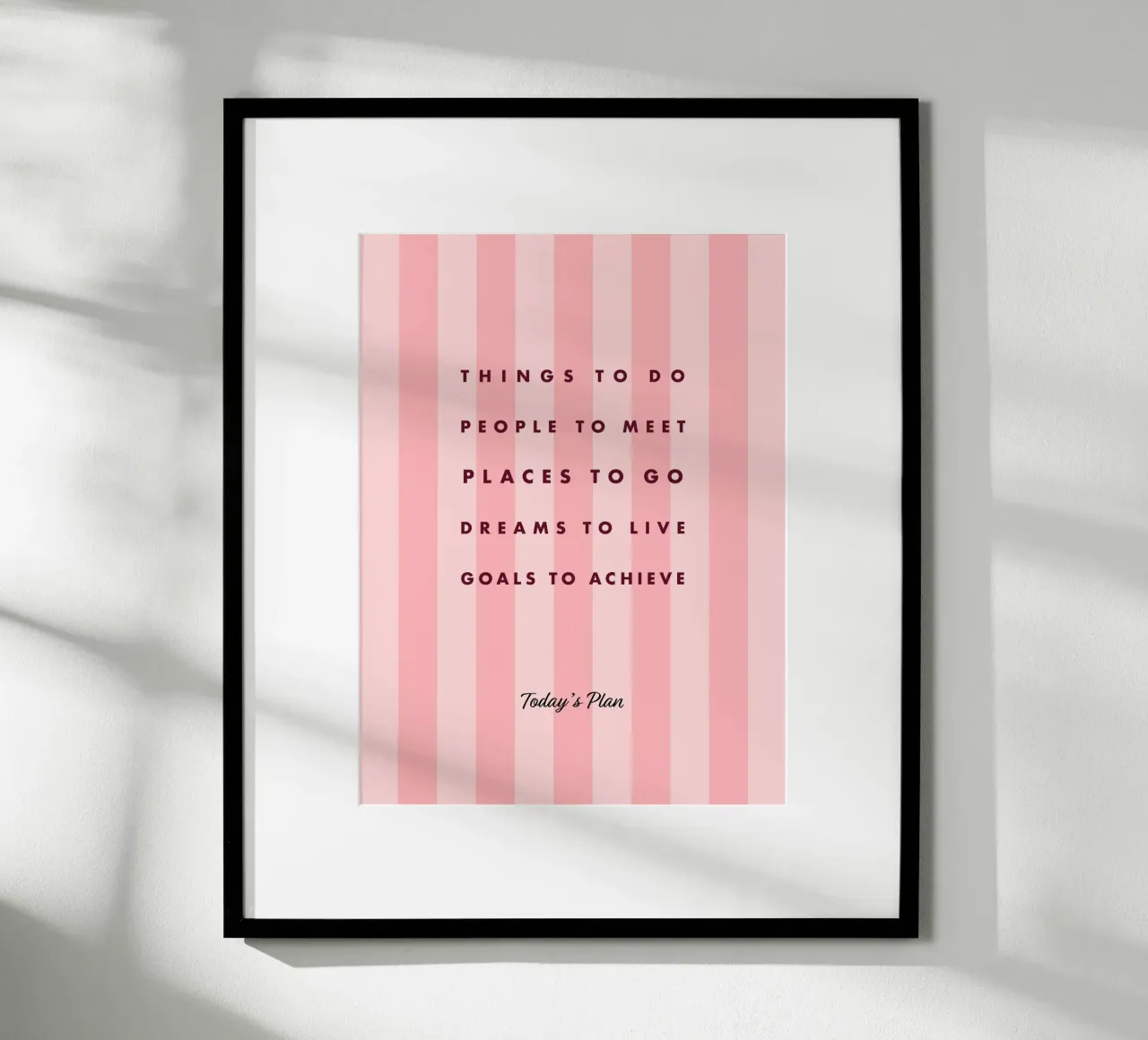 Copertina di quaderno tipografica 'TO DO LIST' su strisce rosa poster da Dominique Vari Words