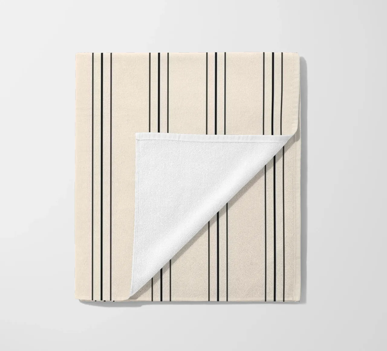 Minimal Classic Scandi a righe miste | Nero su avorio telo mare da Beauty in Simplicity