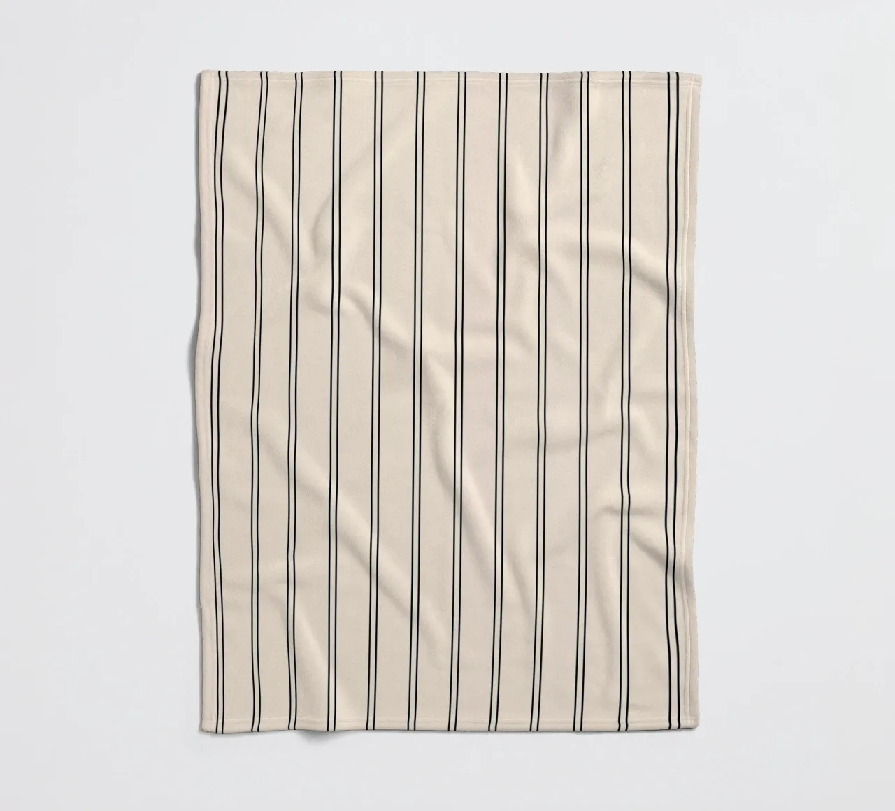 Minimal Basic Classic Doppia Striscia | Nero su Avorio coperta in pile da Beauty in Simplicity