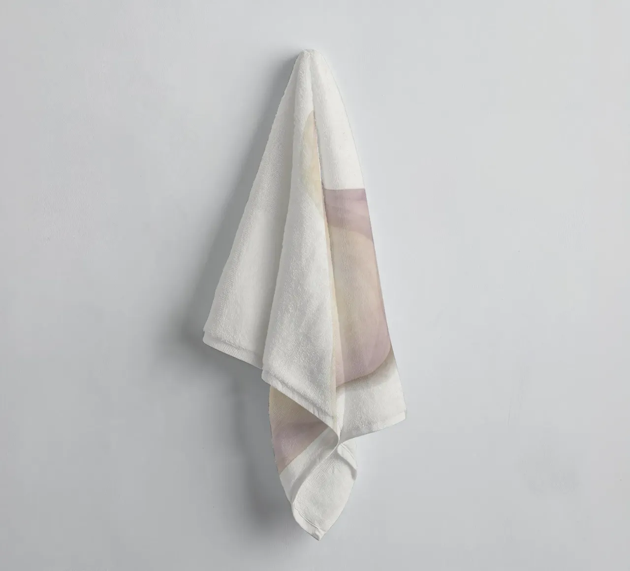 Cute Garlic – Smiley Veggie for Kids towel by Attaboy Dsgn