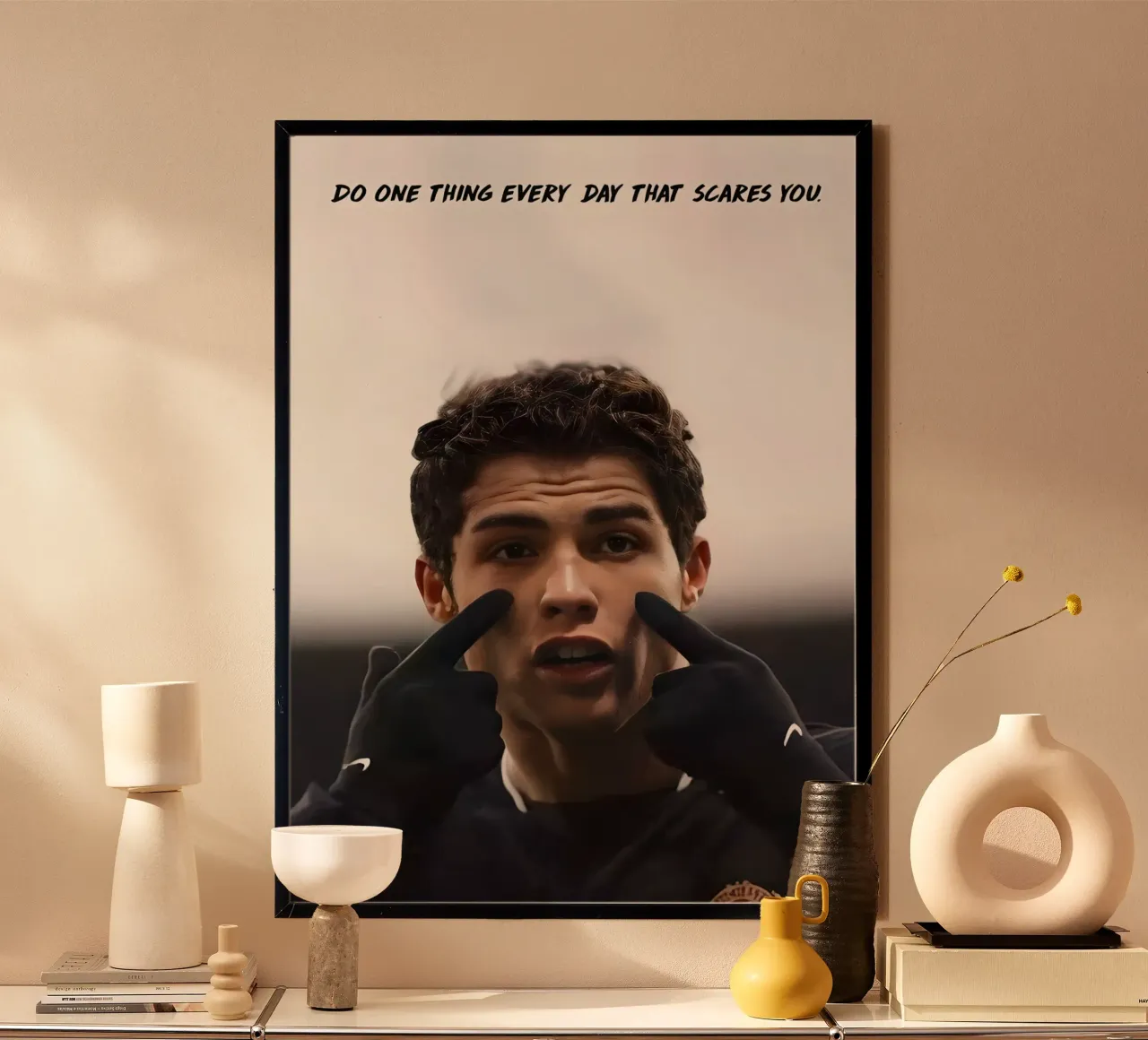 DO ONE THING EVERY DAY THAT SCARES YOU poster con telaio in legno da Type & Tape