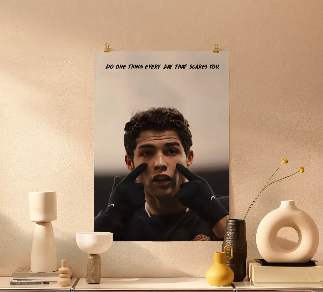 DO ONE THING EVERY DAY THAT SCARES YOU poster con telaio in legno da Type & Tape