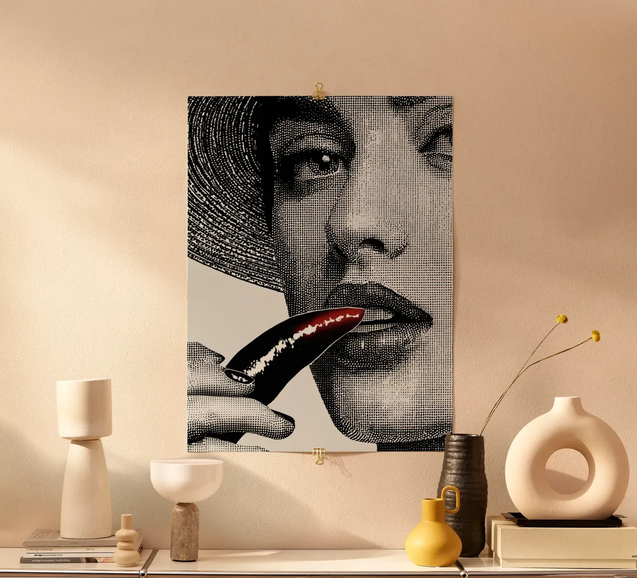 Donna con peperoncino piccante | Grafica raster poster da Autofocus