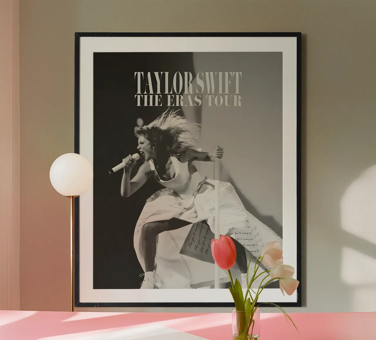 Tour di Taylor poster con telaio in alluminio da vintage