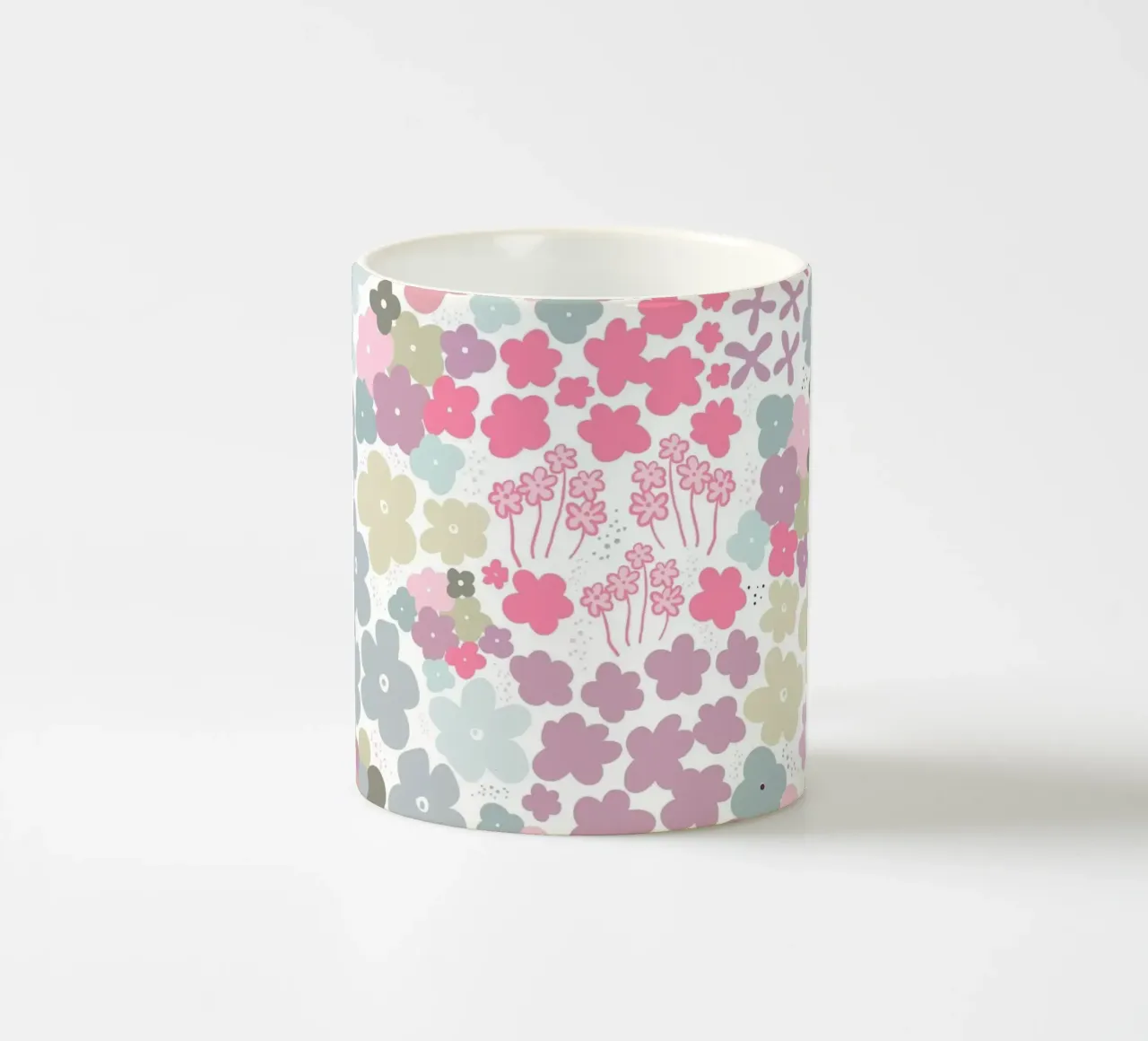 Modello di fiori colorati tazza in ceramica da gulsengunel