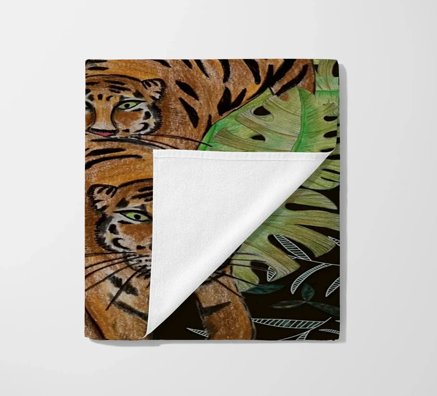 Tiger and forest telo mare da gulsengunel