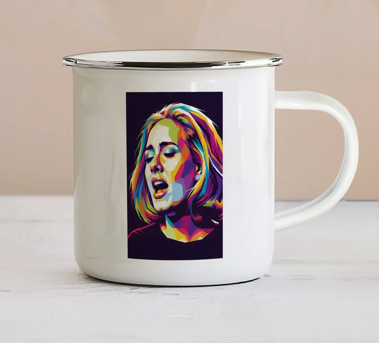Ritratto pop art di Adele #3 tazza in smalto da Hantamrata