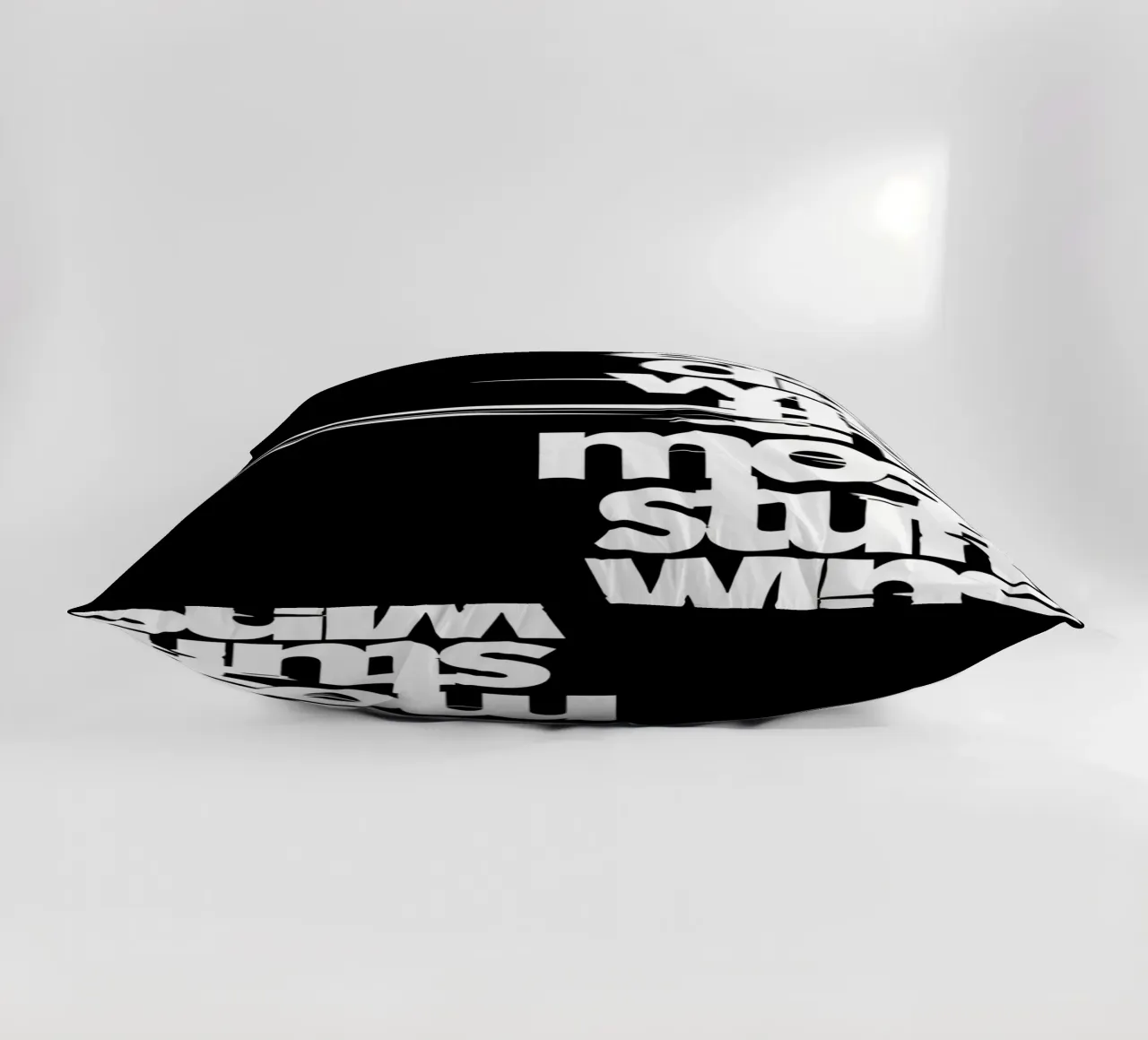 "Whoeve dies with the most stuff wins." cuscino da Type & Tape