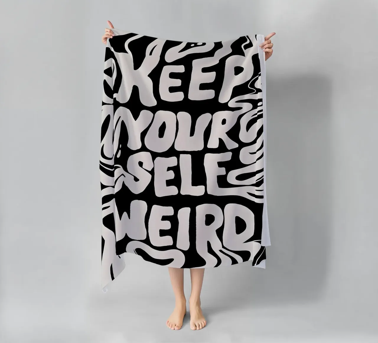 "KEEP YOURSELF WEIRD." telo mare da Type & Tape