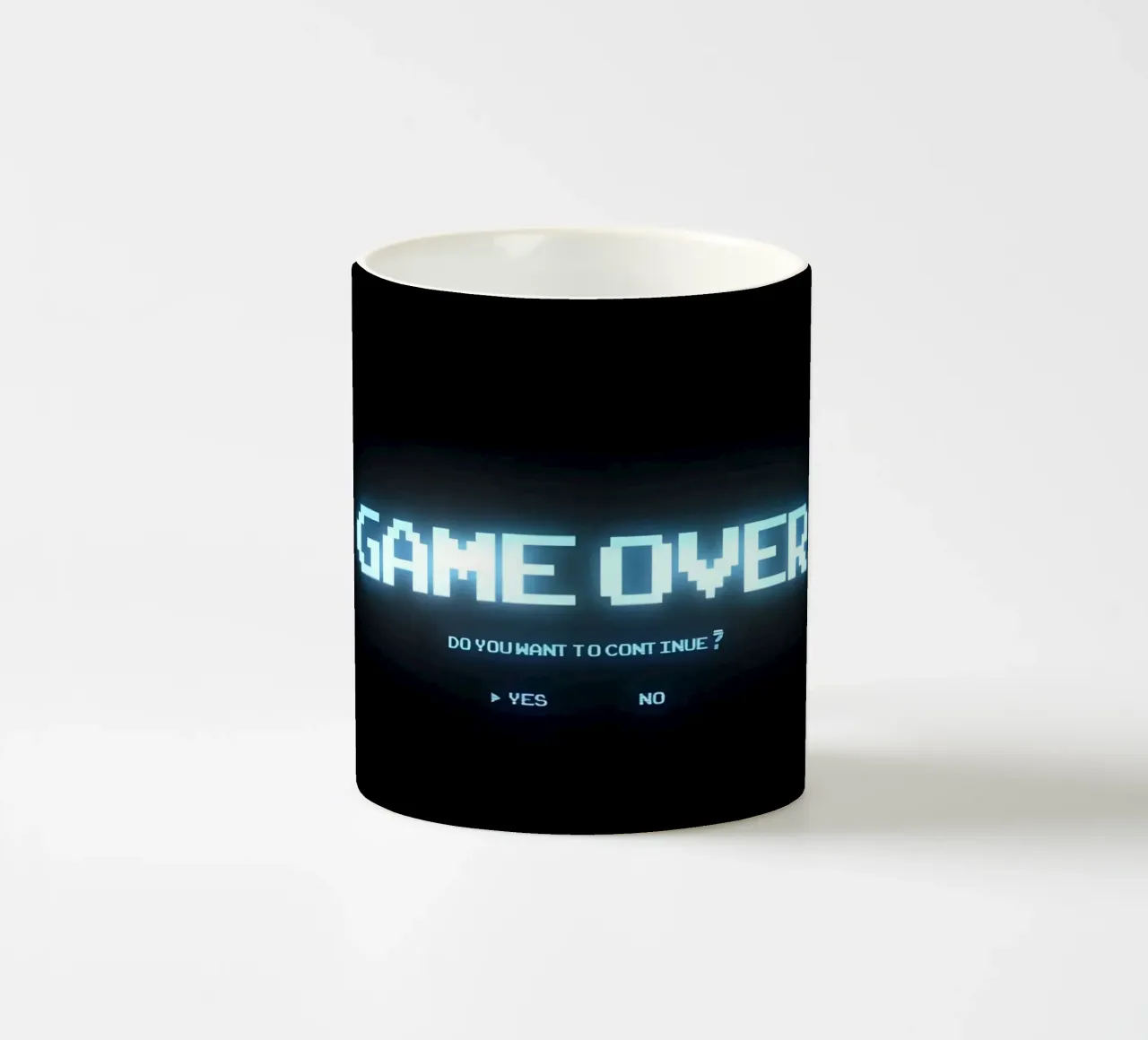 'GAME OVER' tazza in ceramica da Type & Tape