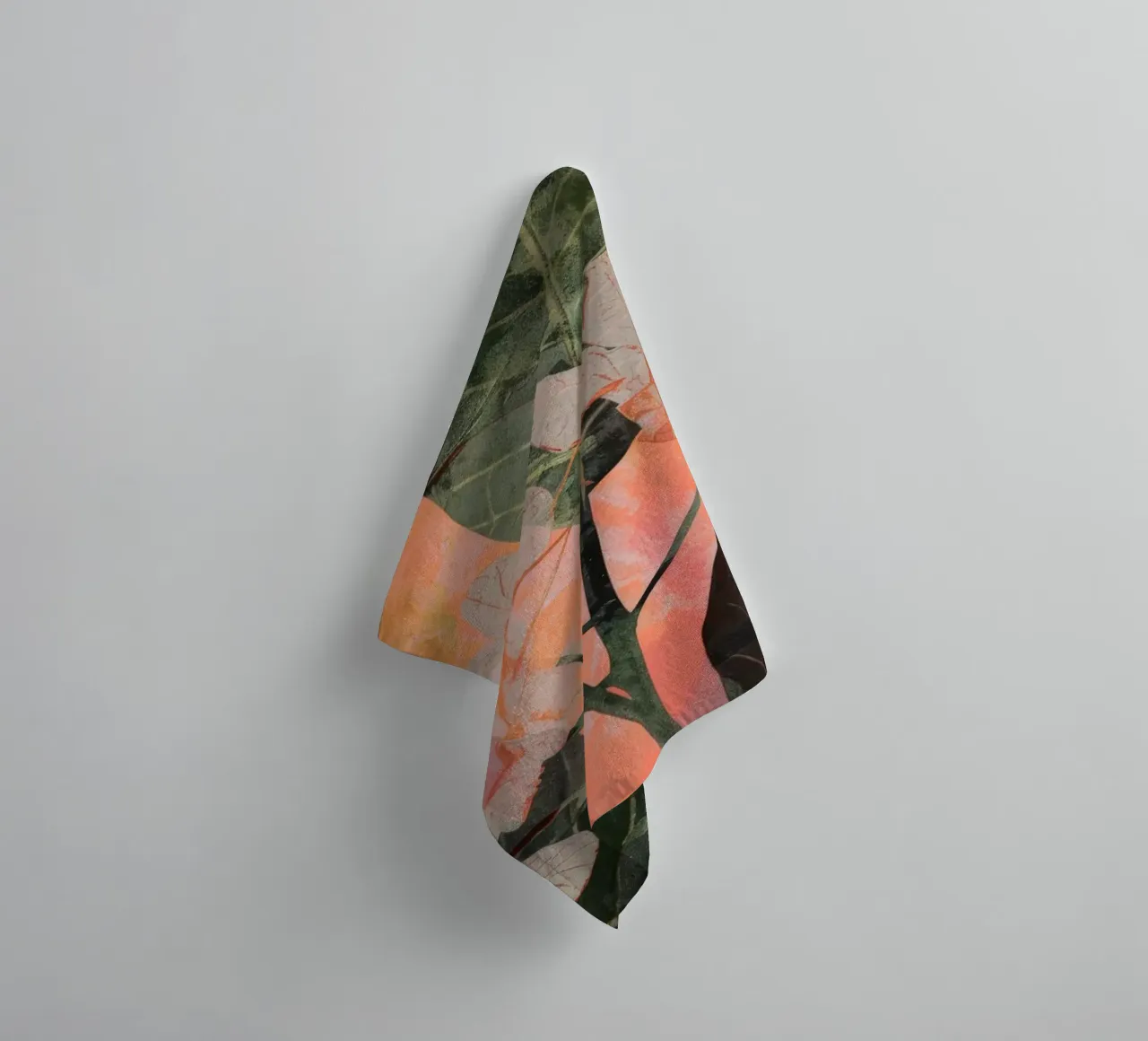 Into The Jungle No 4 Handtuch von treechild