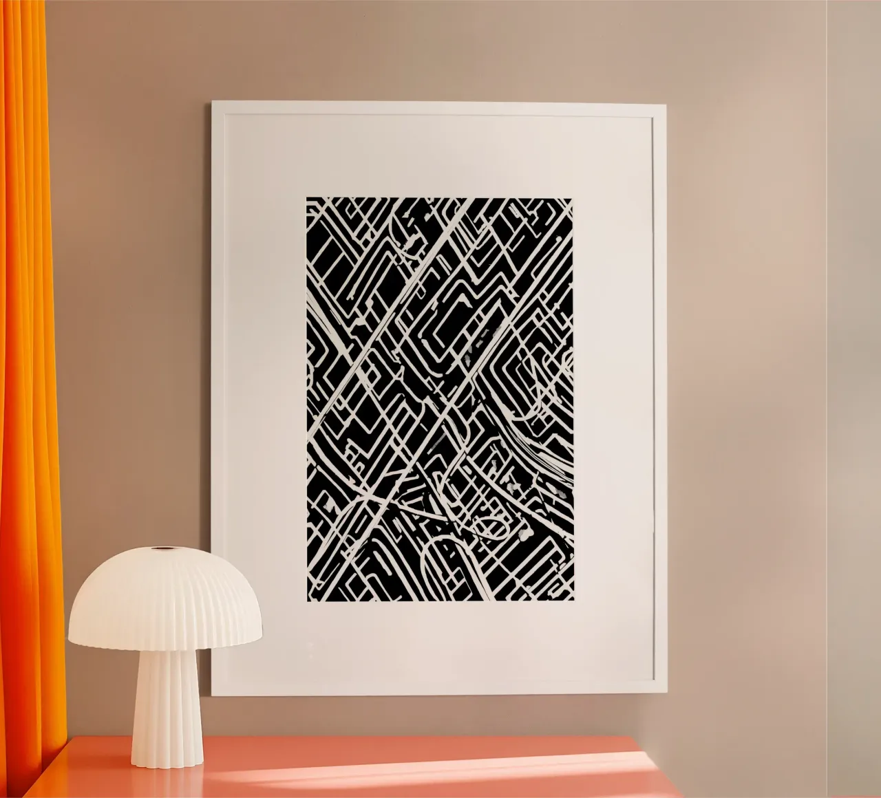 Modello astratto di linee intersecanti in bianco e nero poster con telaio in alluminio da DesignDoodle