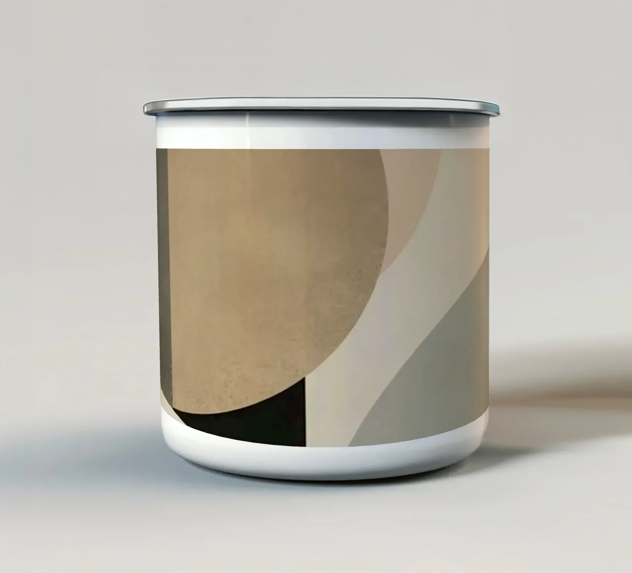 Composizione astratta di cerchi e forme geometriche tazza in smalto da DesignDoodle