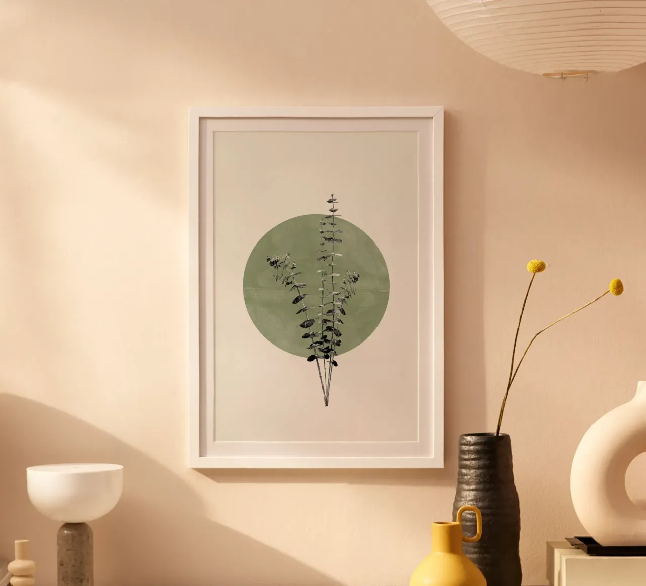 Eucalipto e Luna Verde poster con telaio in legno da The Miuus Studio