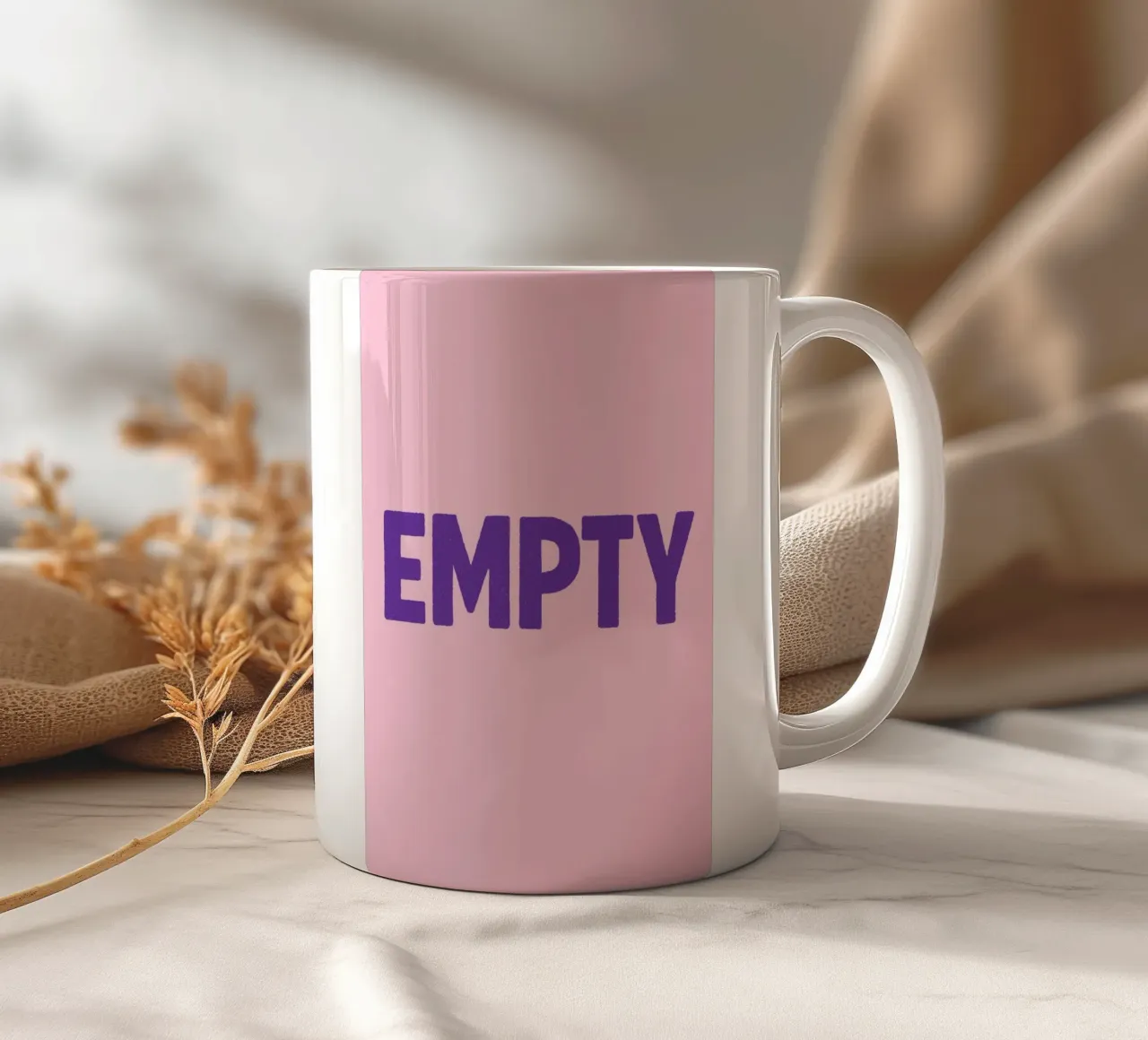 Empty tazza in ceramica da treechild