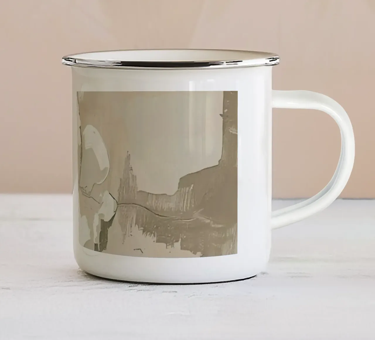 Pittura astratta con pennellate beige, bianche e grigie tazza in smalto da DesignDoodle