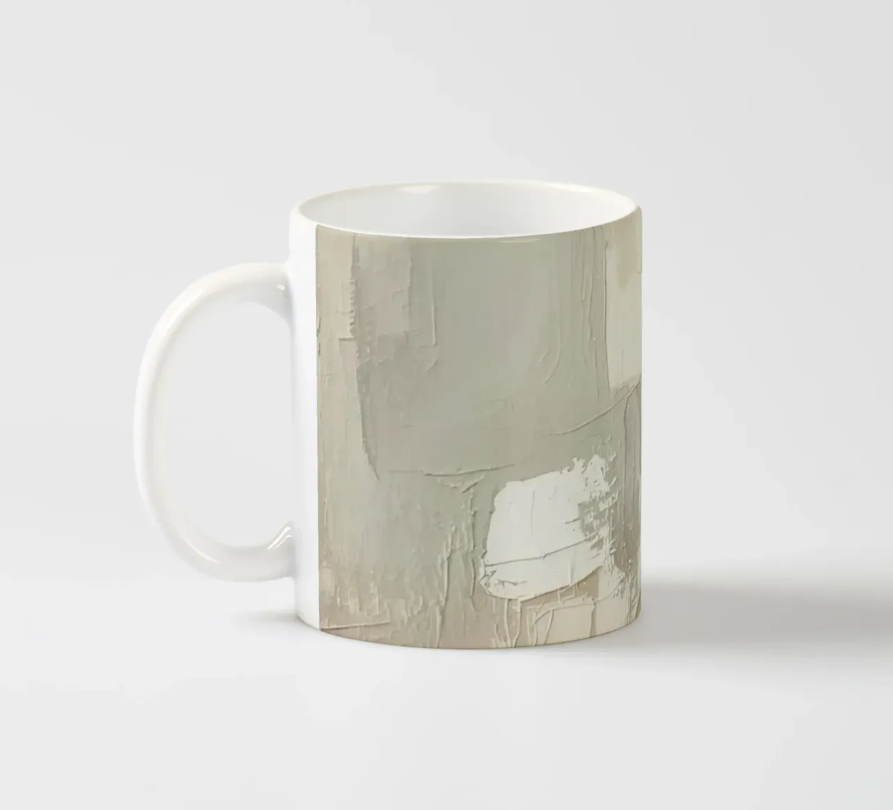 Pittura astratta con pennellate bianche e beige strutturate tazza in ceramica da DesignDoodle