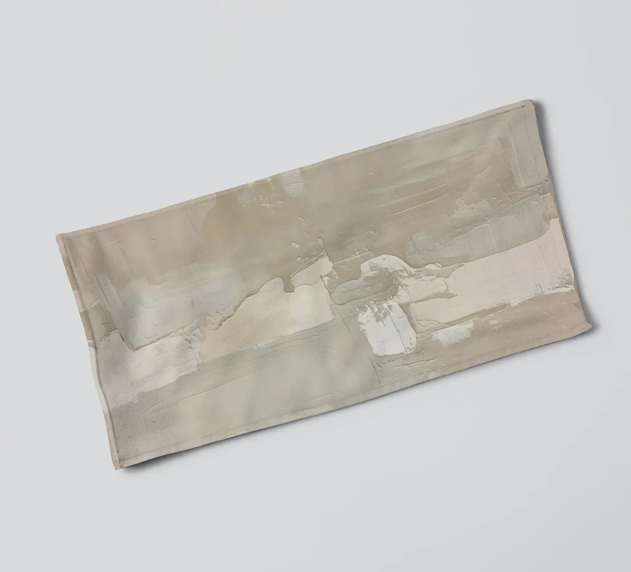Pittura astratta con pennellate bianche e beige strutturate asciugamano da bagno da DesignDoodle