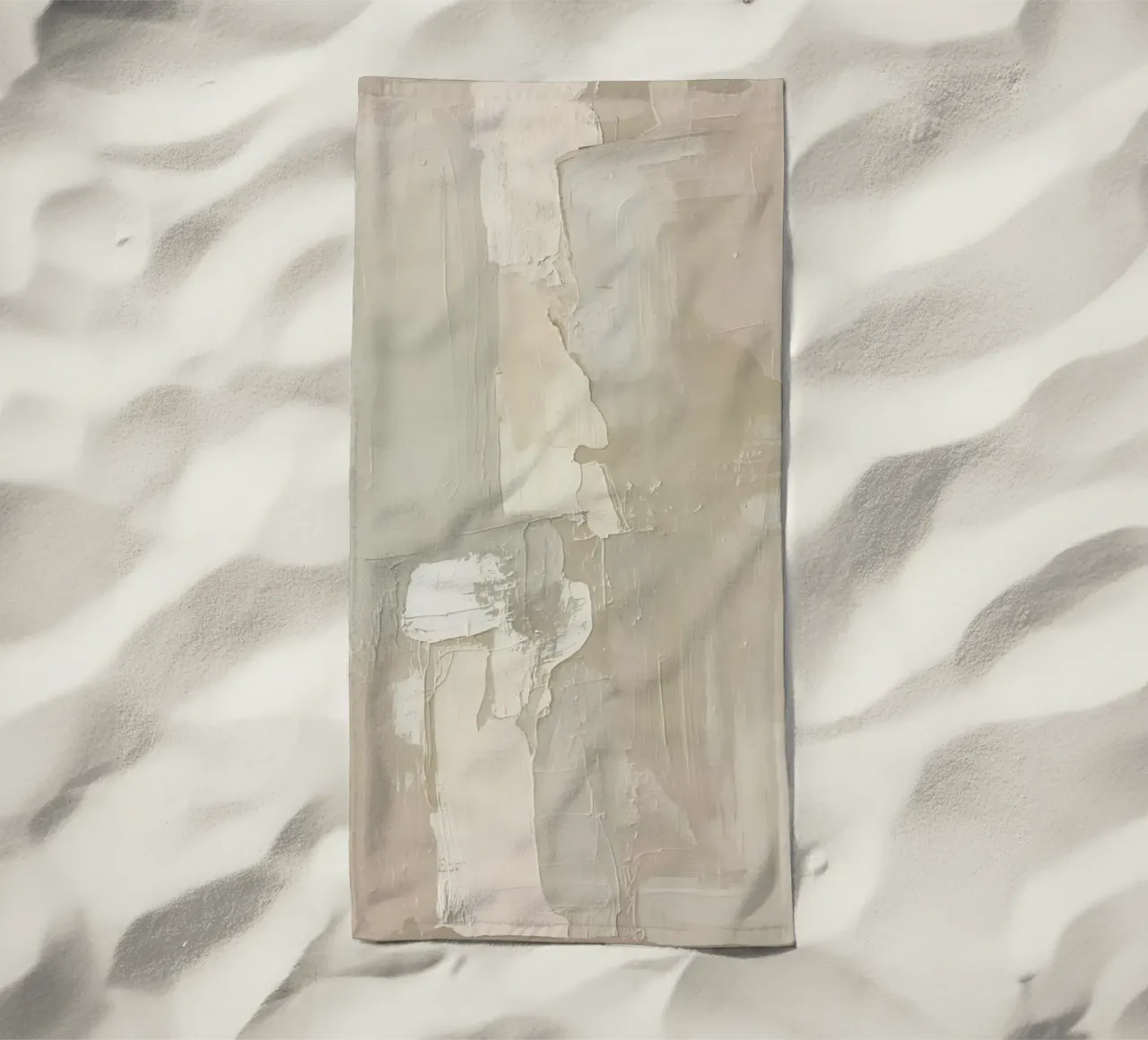 Pittura astratta con pennellate bianche e beige strutturate telo mare da DesignDoodle