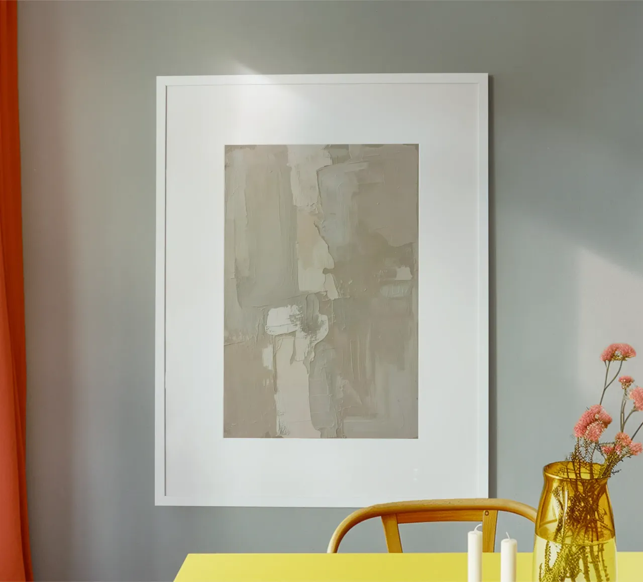 Pittura astratta con pennellate bianche e beige strutturate poster con telaio in plastica da DesignDoodle