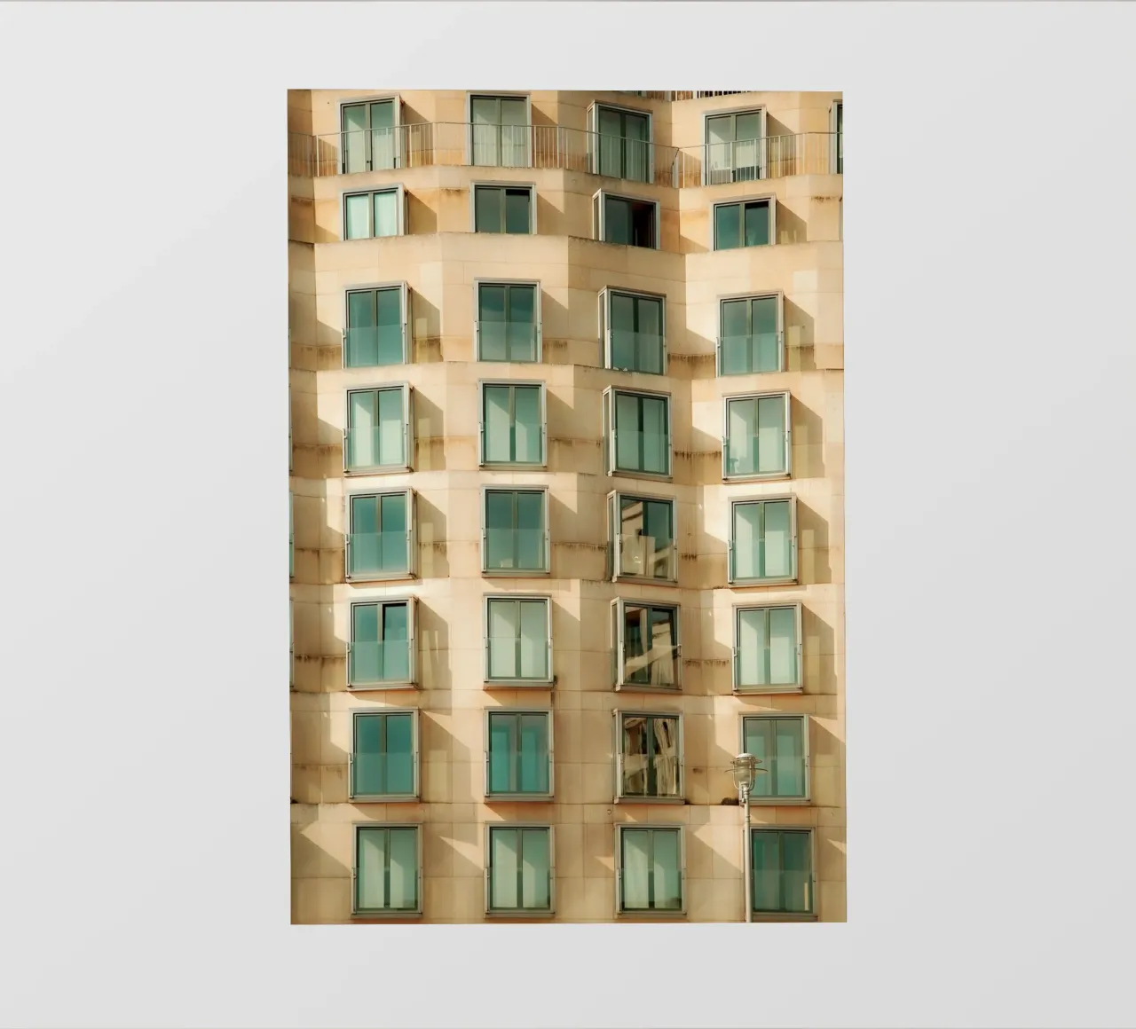 Facade Geometry pellicola backlit da Thilo Grøsch