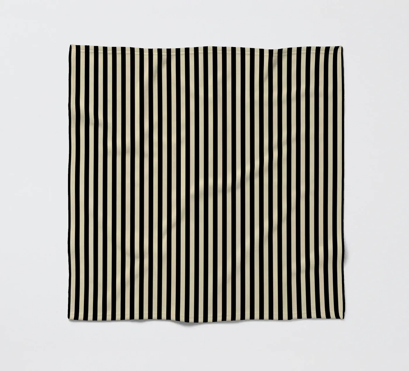 Minimal Basic Bold Stripes 2 | Black and Beige coperta in pile da Beauty in Simplicity