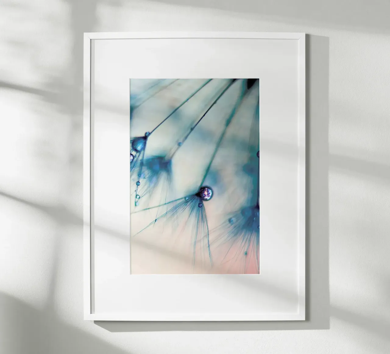 droplets of rose pink hahnemühle van Ingrid Beddoes
