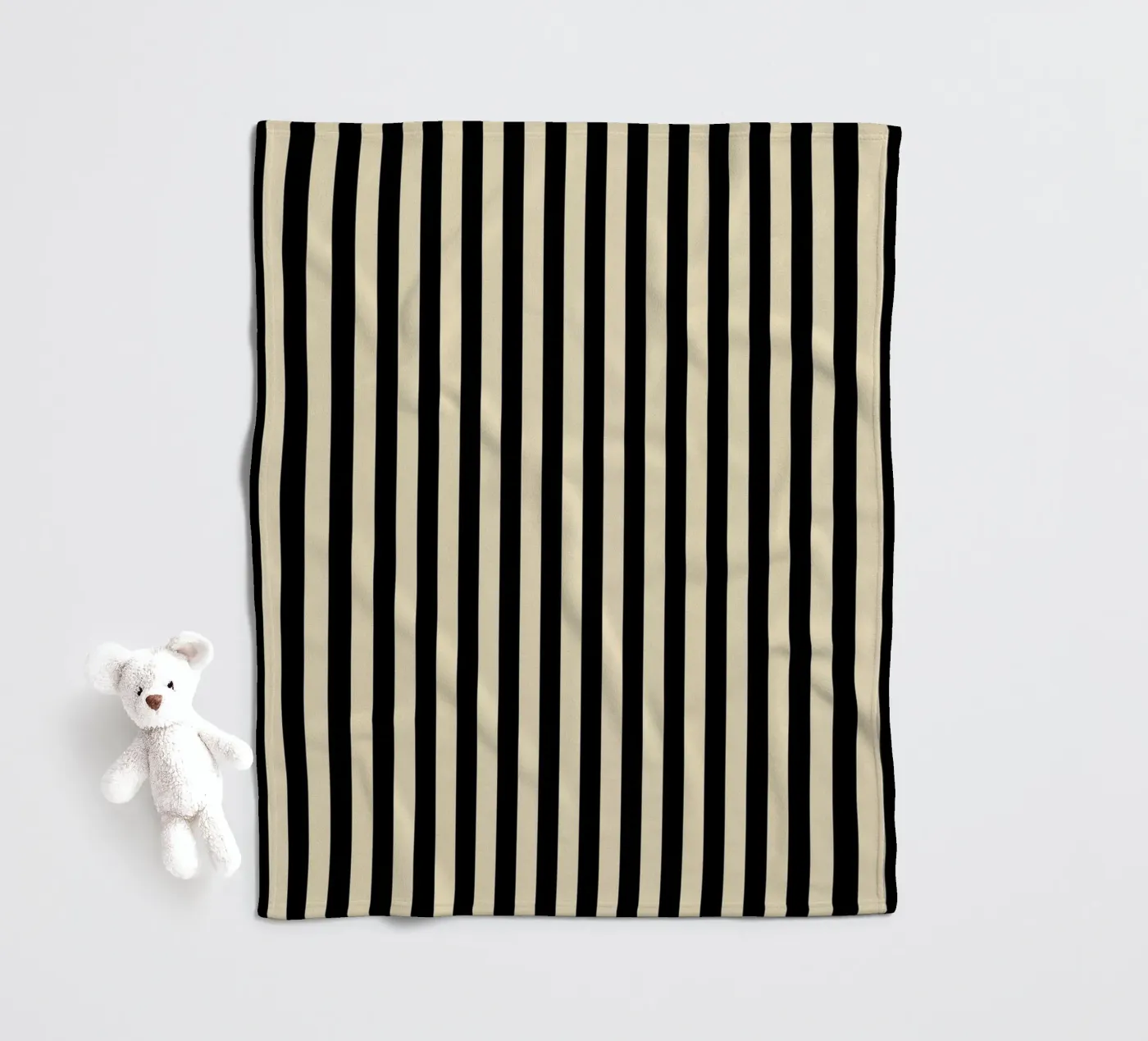 Minimal Basic Bold Stripes | Nero e Beige coperta in pile da Beauty in Simplicity