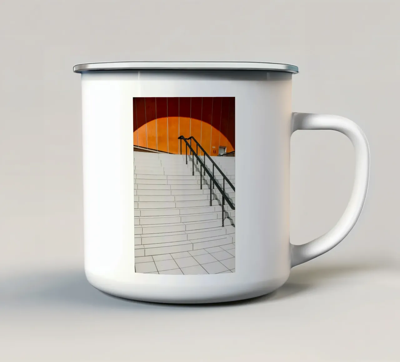 Orange Geometry – Shadows & Steps tazza in smalto da Thilo Grøsch
