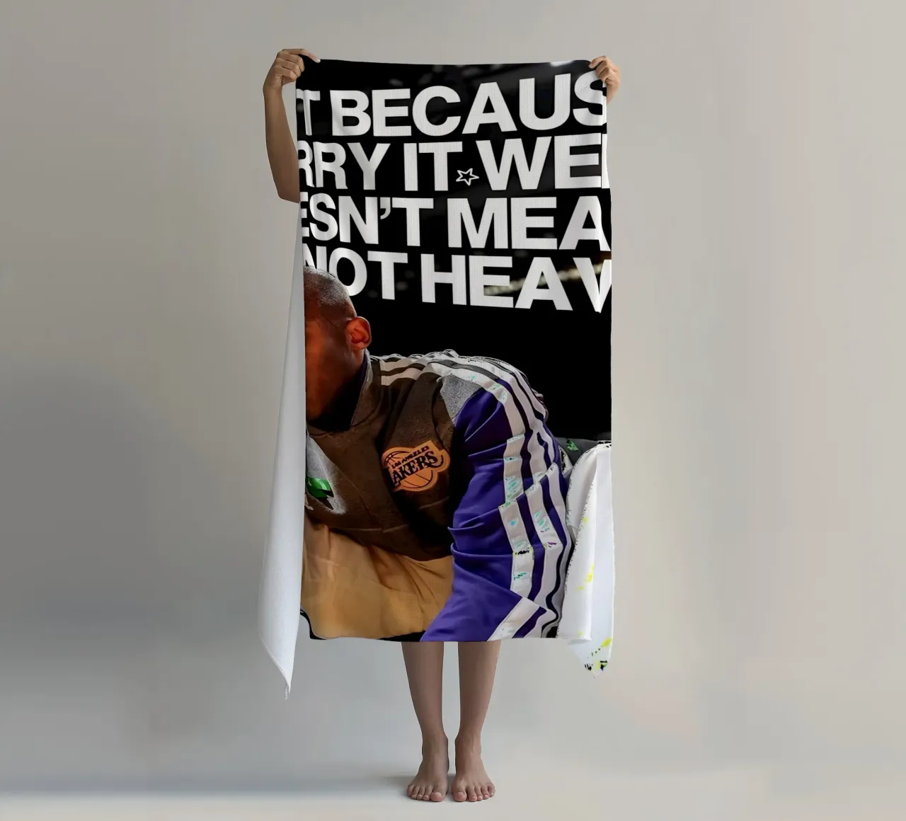 'JUST BECAUSE CARRY WELL DOESNT MEAN NOT HEAVY telo mare da Type & Tape