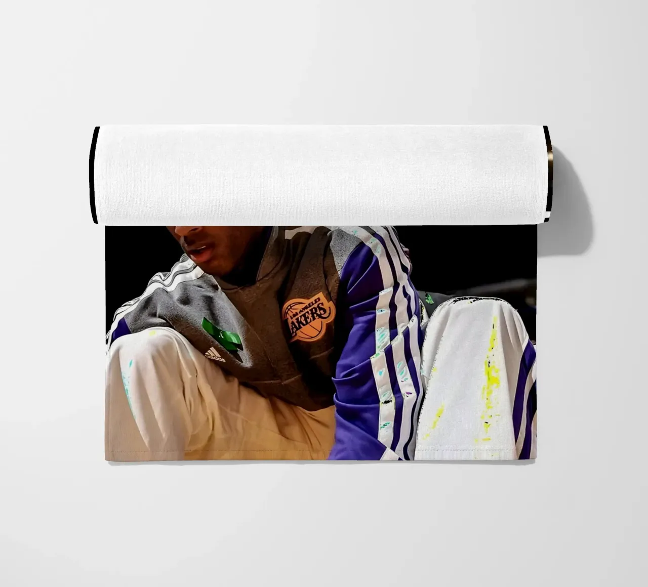 'JUST BECAUSE CARRY WELL DOESNT MEAN NOT HEAVY telo mare da Type & Tape