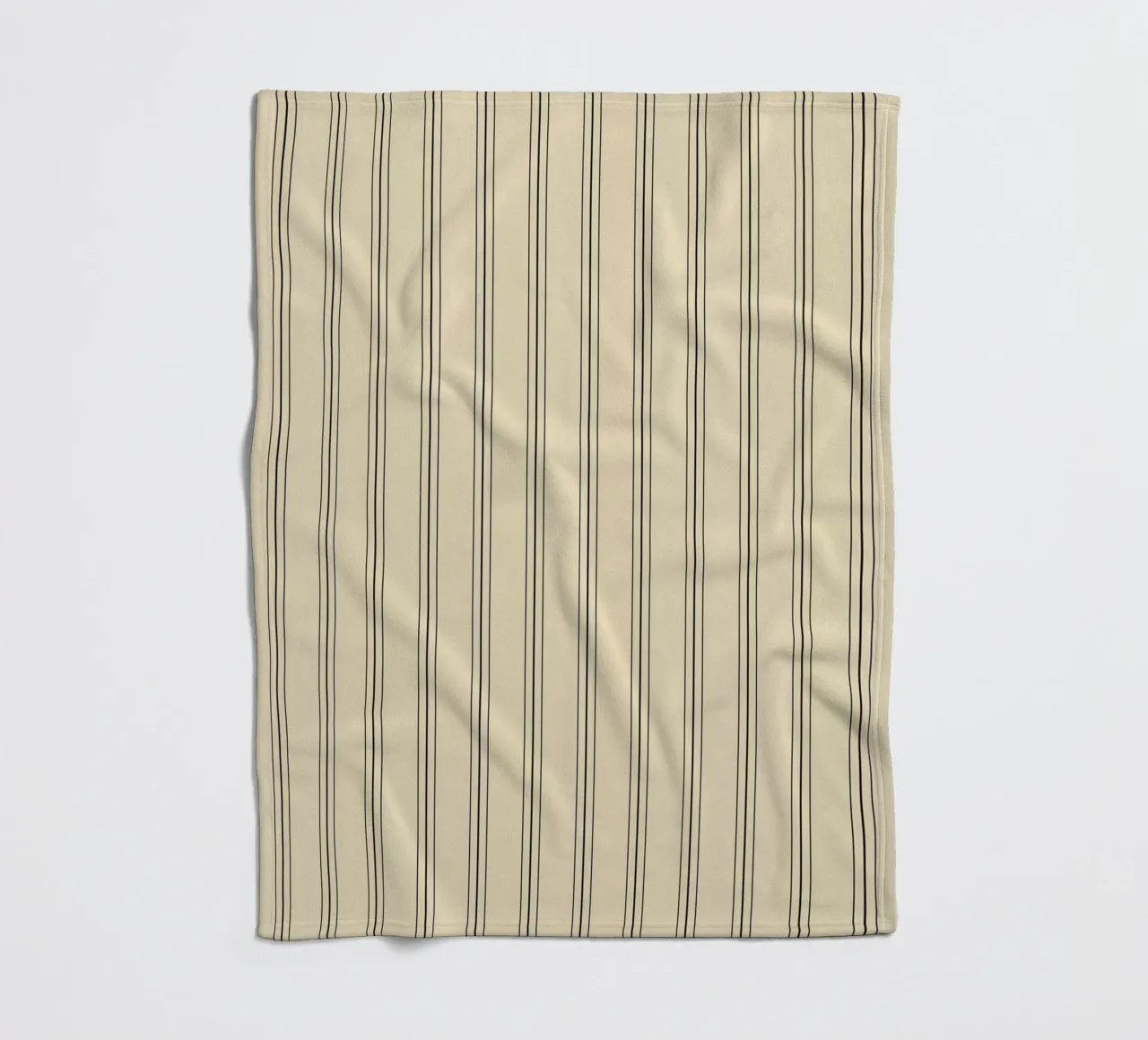 Minimal Classic Scandi Linee miste | Nero su Beige coperta in pile da Beauty in Simplicity