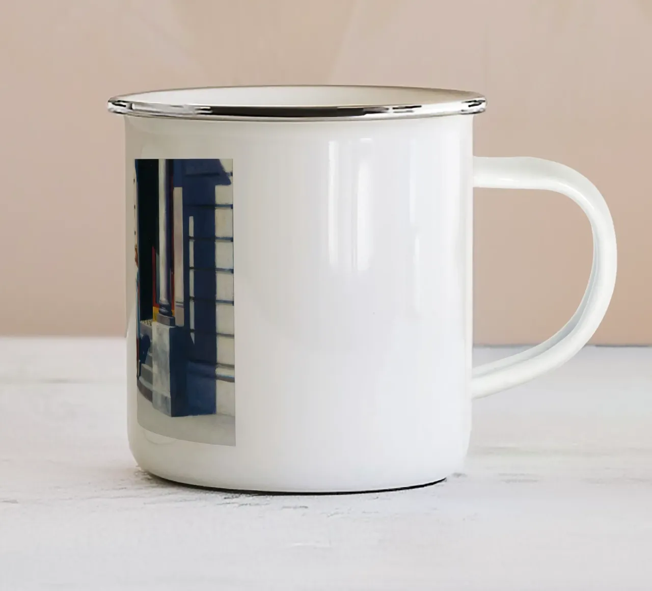 Ora legale, 1943 tazza in smalto da Mollie Pollard