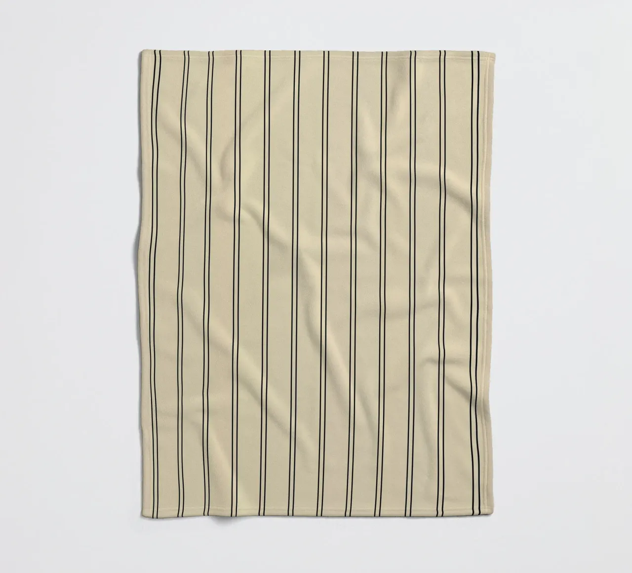 Minimal Basic Classic a doppie strisce nero su beige coperta in pile da Beauty in Simplicity