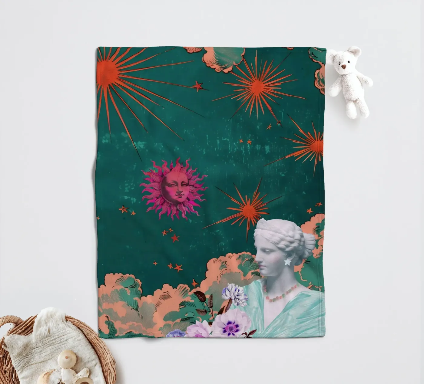 Celestial Maximalism Fleecedecke von GraceDigitalArtCo