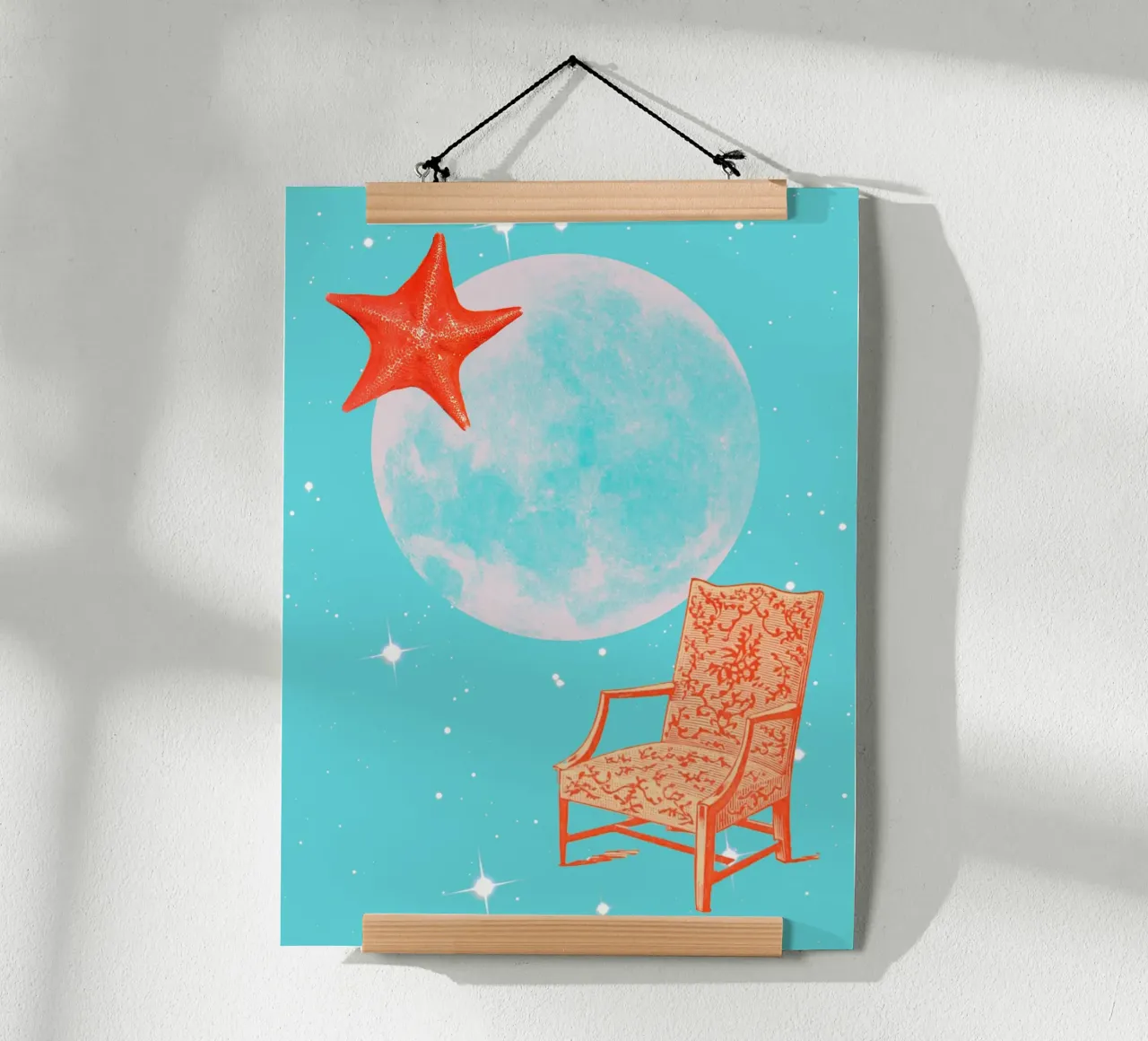 Chair, Moon, Star poster con telaio in legno da MsGonzalez