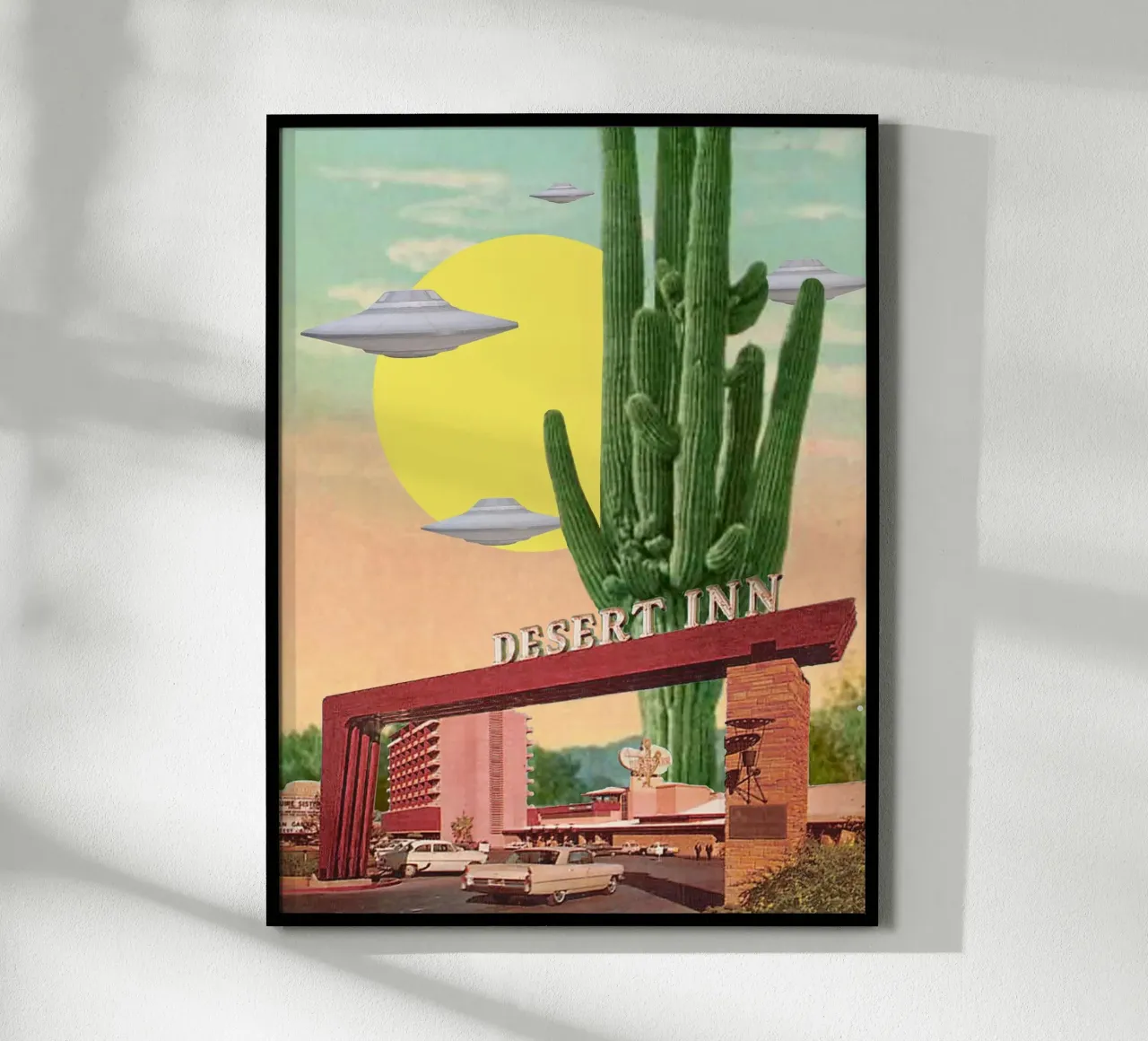 Desert Inn poster con telaio in plastica da MsGonzalez