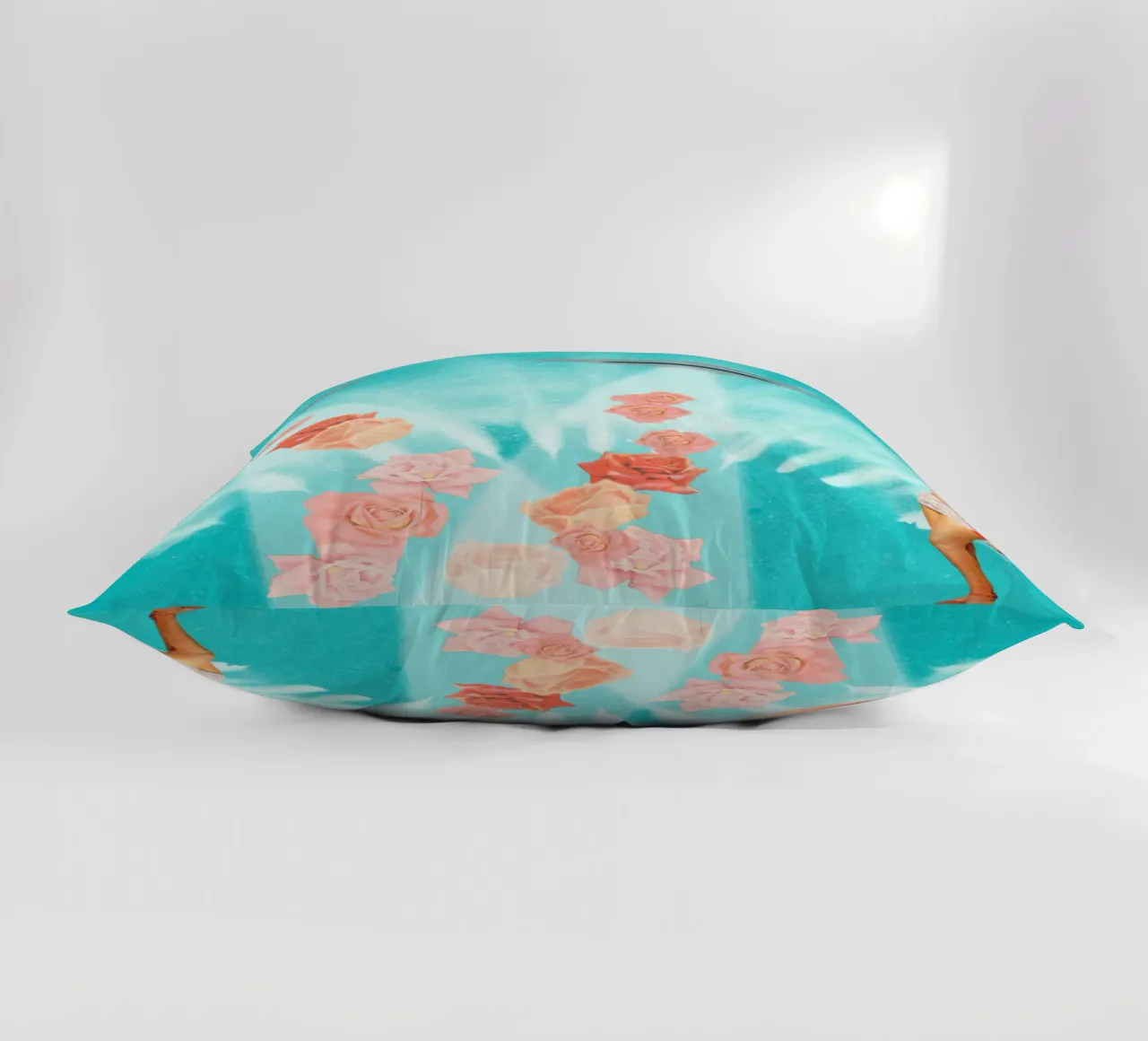 Spring is coming (Flower Power) cuscino da MsGonzalez