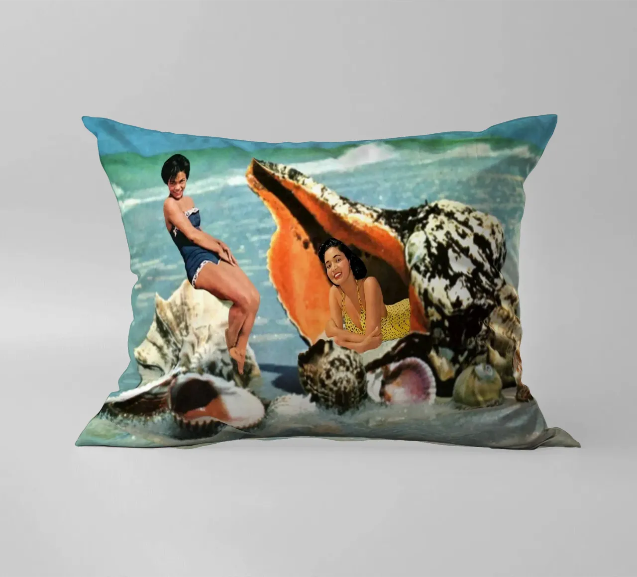 Greetings from Seashells cuscino da MsGonzalez