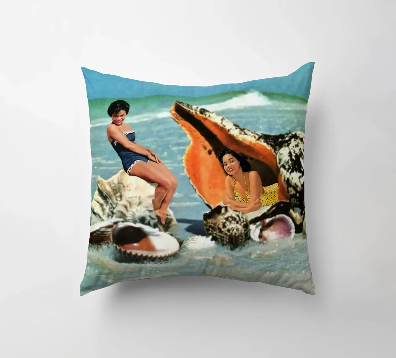 Greetings from Seashells cuscino da MsGonzalez