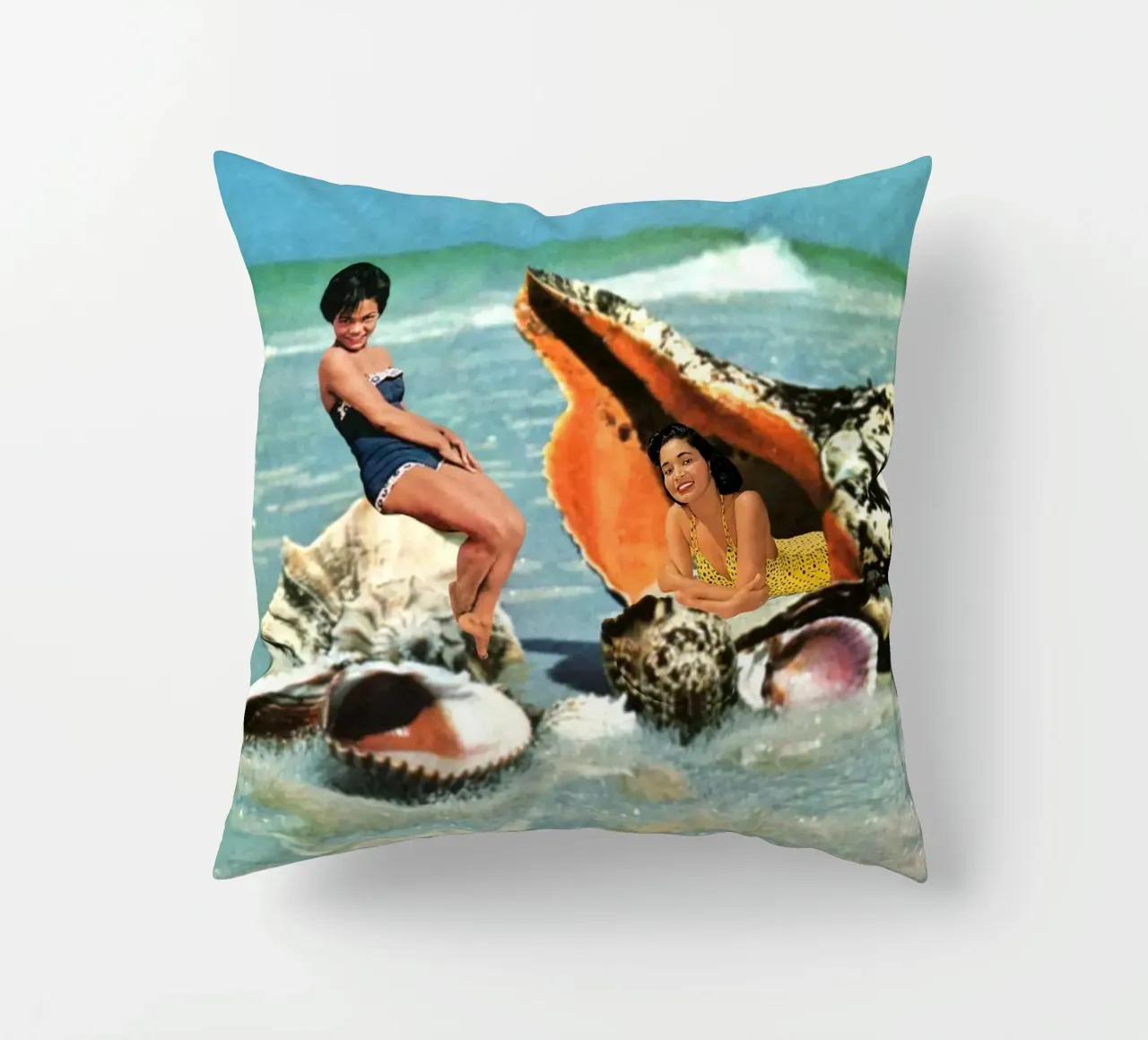 Greetings from Seashells cuscino da MsGonzalez