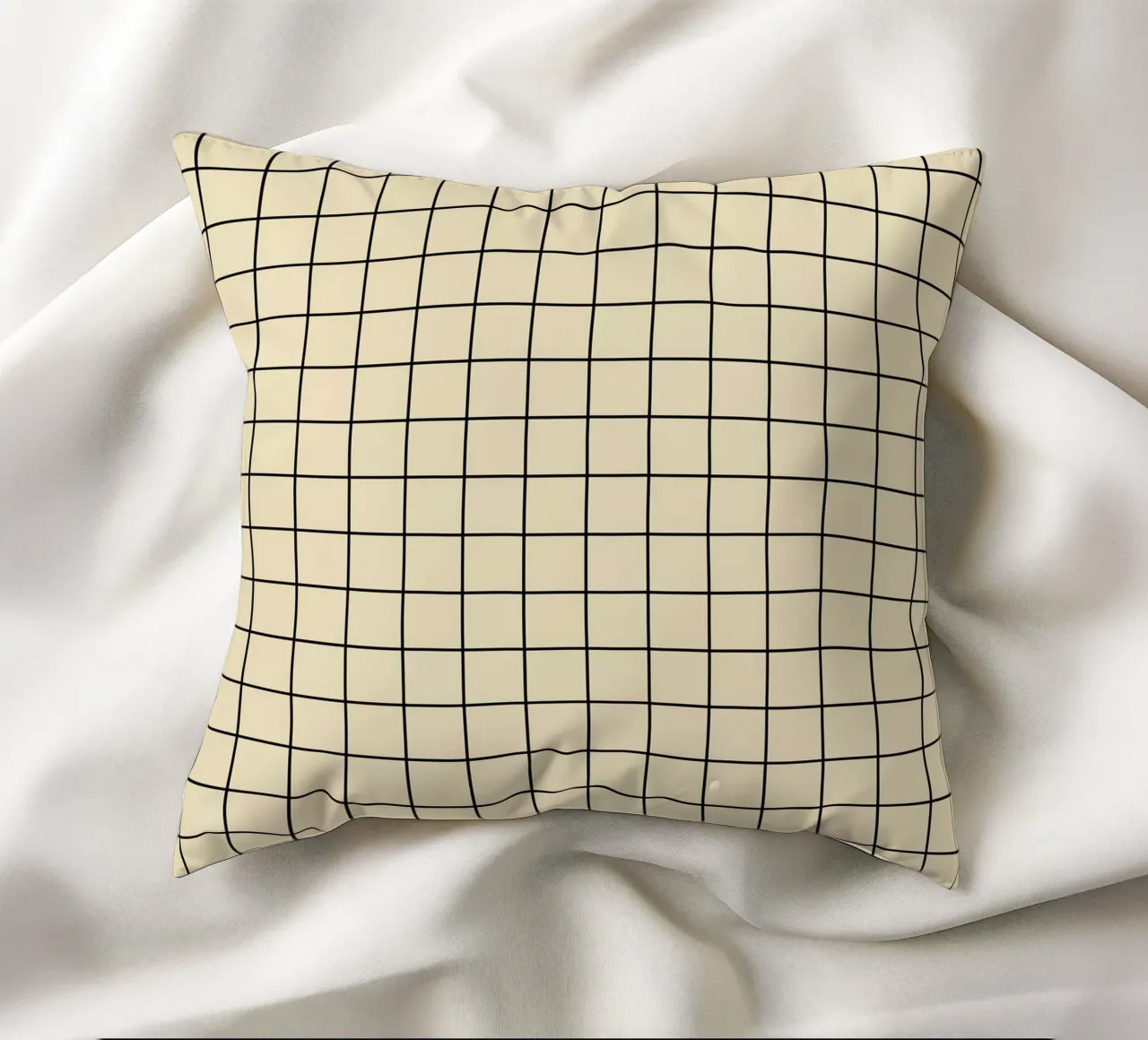 Minimal Basic Classic Grid | Schwarz auf Beige Kissen von Beauty in Simplicity