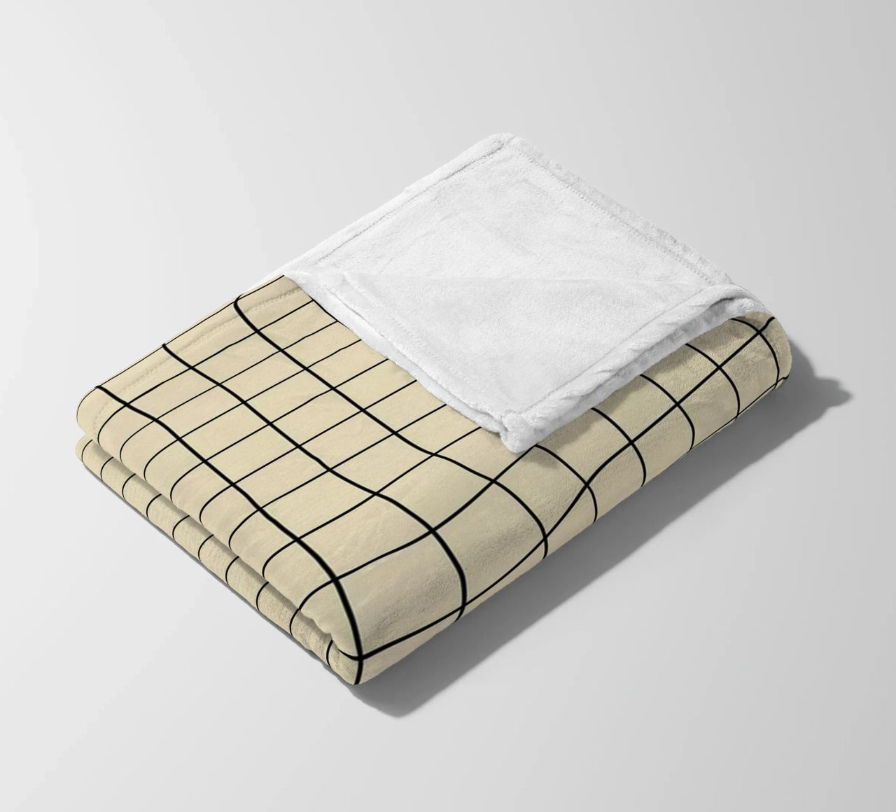 Minimal Basic Classic Grid | Nero su Beige coperta in pile da Beauty in Simplicity