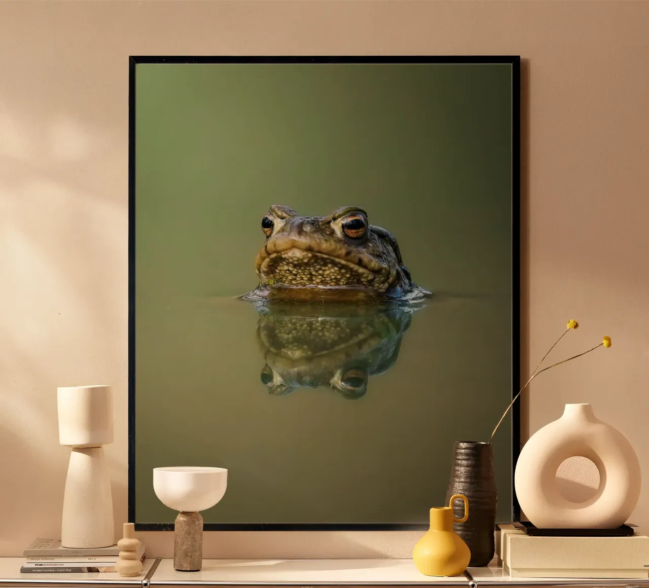 Rana poster con telaio in plastica da Tom's Wildlife