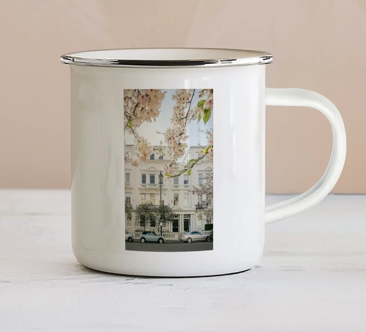Notting Hill Bloom II tazza in smalto da GraceDigitalArtCo