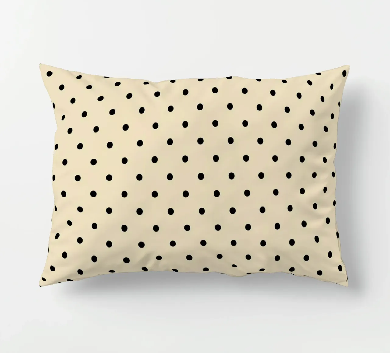 Minimal Basic Polka Dots | Nero su Beige cuscino da Beauty in Simplicity
