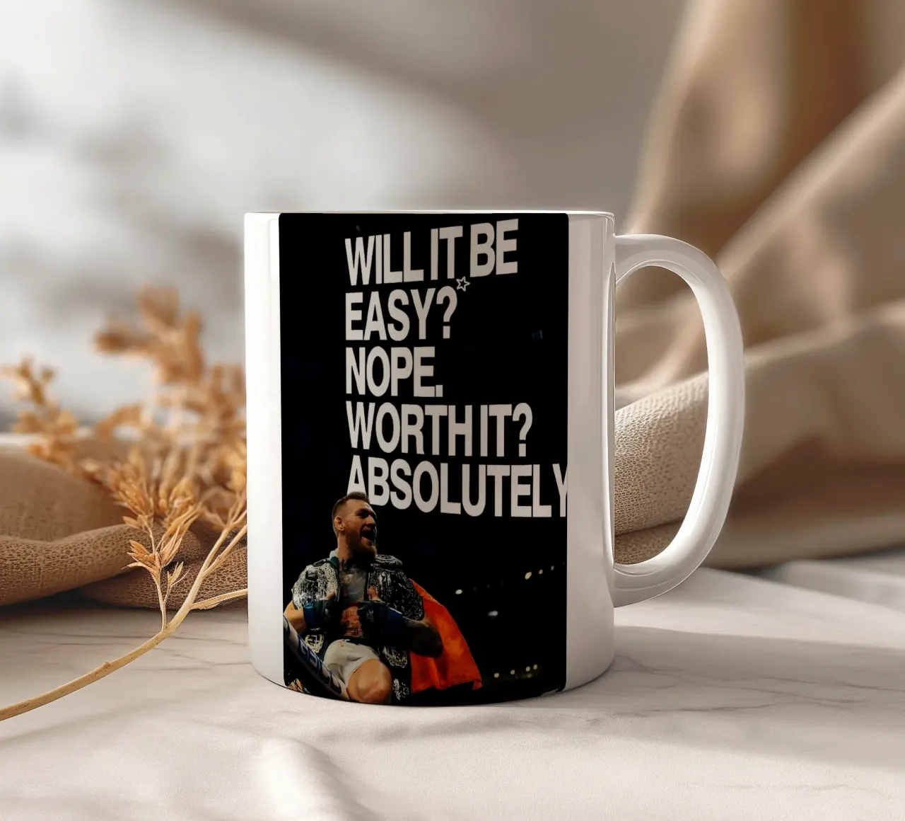 'WILL BE EASY? NOPE. WORTH T? ABSOLUTELY tazza in ceramica da Type & Tape